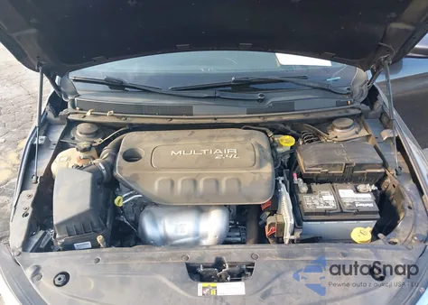 2015 Chrysler 200 Limited z USA, uszkodzony, nr VIN 1C3CCCAB2FN701757